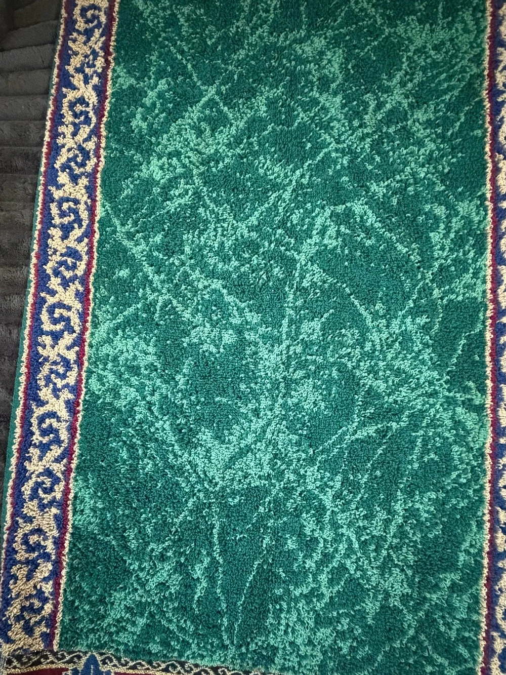 Royal Velvet Deep Teal Decorative Bath Towels - Royal Velvet